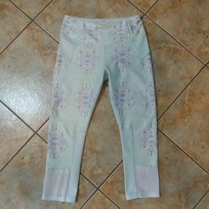 Calia by Carrie Underwood mint mesh capri leggings